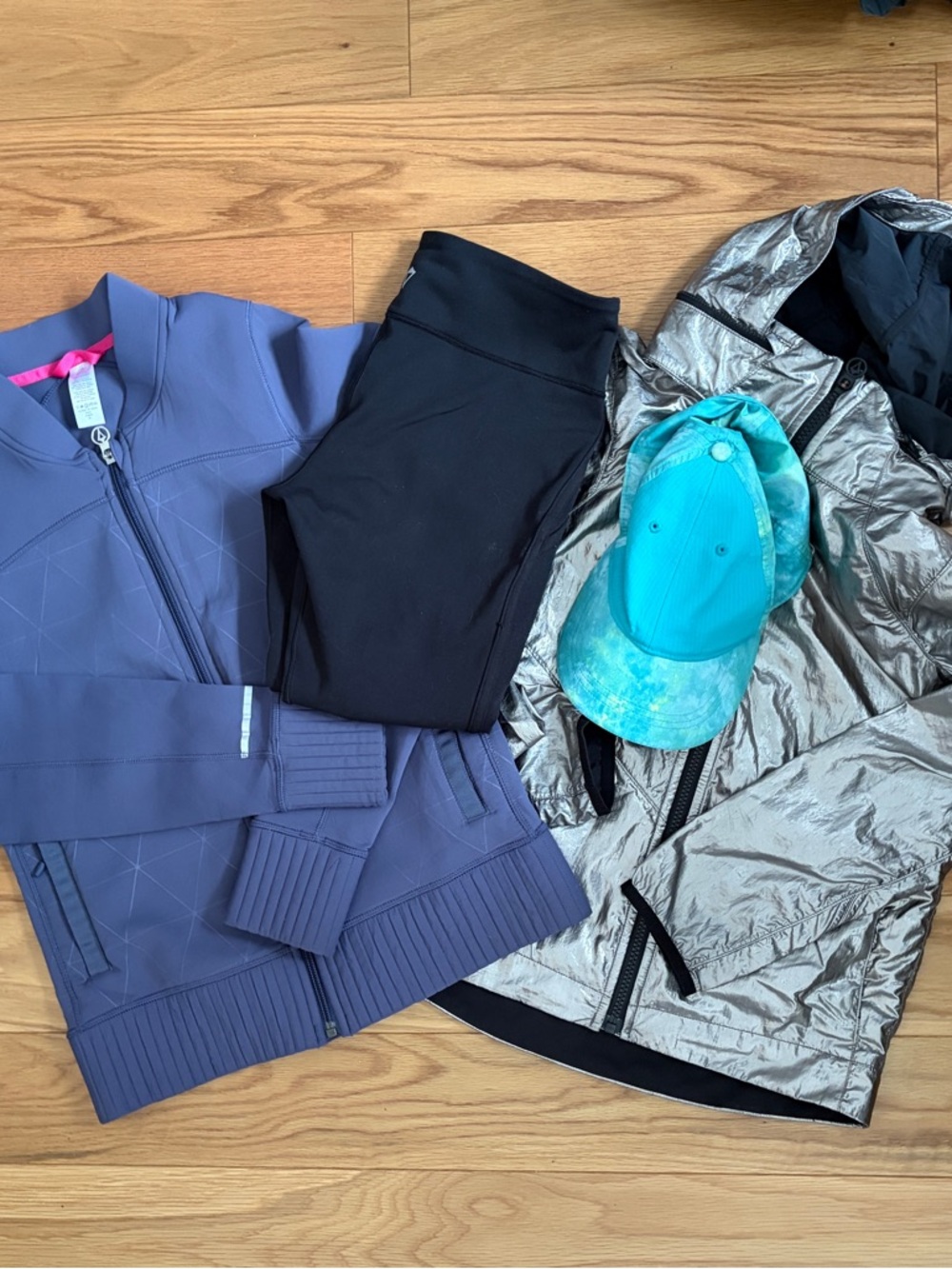 Ivivva by Lululemon Lot of (4) Items